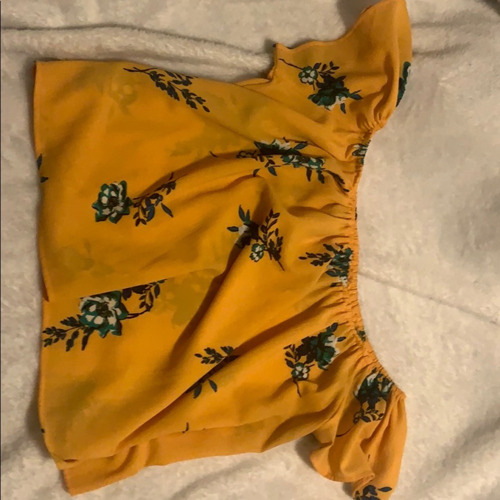 Cute loose top